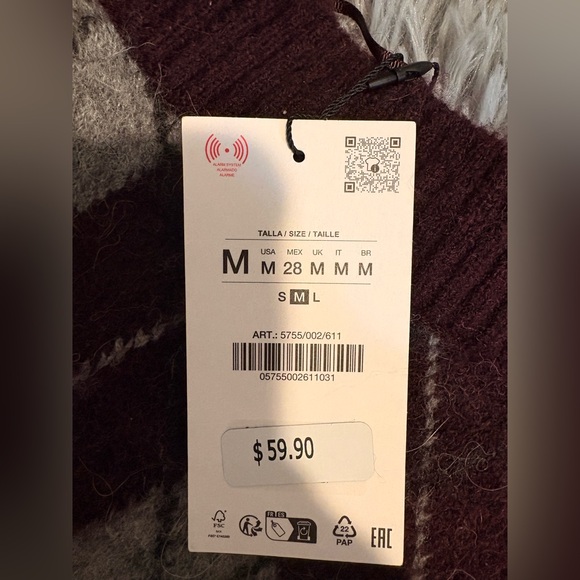 Zara Burgundy, Cream & Olive Argyle V-Neck Sweater Vest - Picture 4 of 5